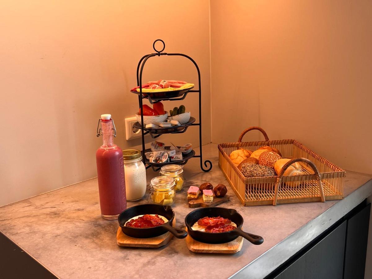 Bb Aan De Zuyderzee Bed & Breakfast บุนสโคเทอ ภายนอก รูปภาพ